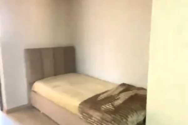 Shtepi me qera 1+1 ne Tirane - 40,000 Leke