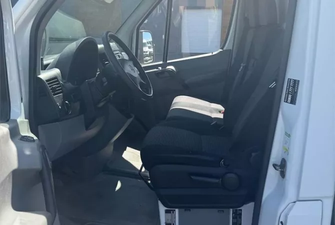 Auto in Vendita a Prizren, Mercedes-Benz, 2008 Diesel,Kambio Manual Pagamento 12,000  Euro.