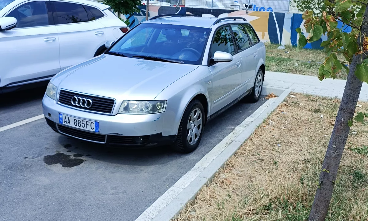Auto in Vendita a Tirana, Audi, 2001 Diesel,Kambio Manual Pagamento 2,200  Euro.
