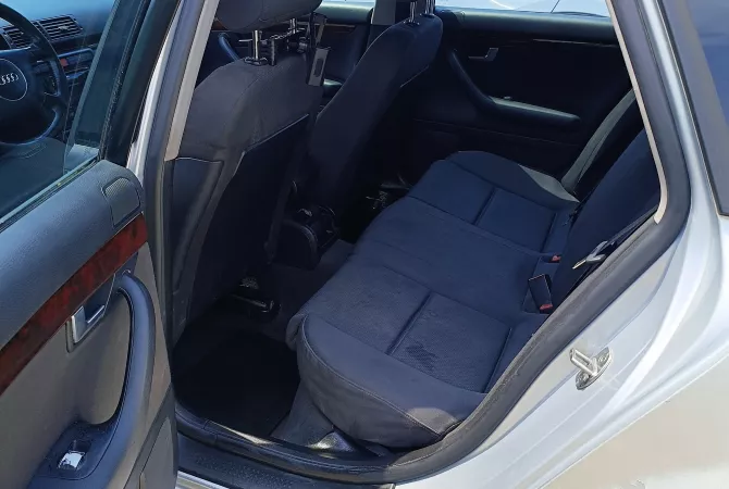 Auto in Vendita a Tirana, Audi, 2001 Diesel,Kambio Manual Pagamento 2,200  Euro.