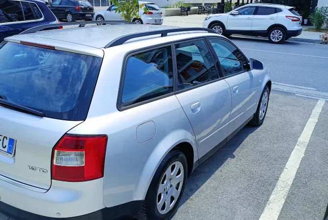 Auto in Vendita a Tirana, Audi, 2001 Diesel,Kambio Manual Pagamento 2,200  Euro.