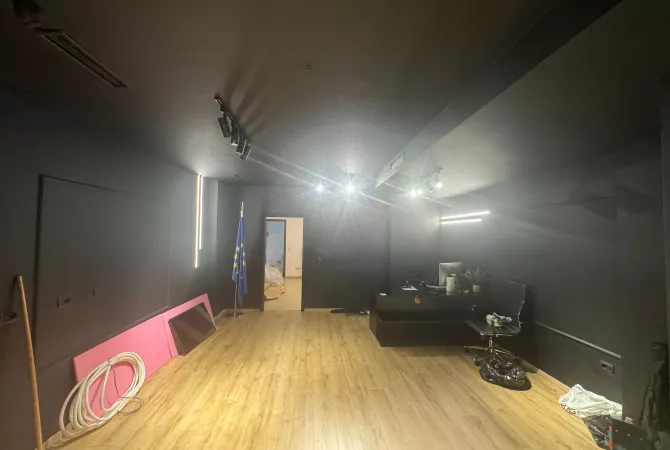 Business Property in Sale 1+1 in Tirana - 350,000 Euro