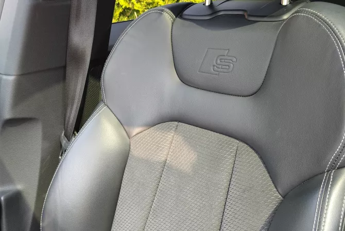 Auto in Vendita a Valona - 72,000 Euro