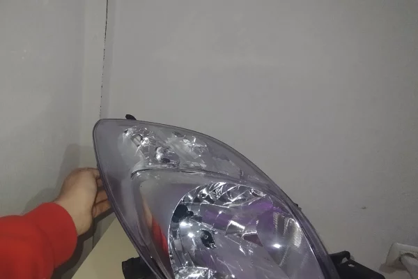 Fener per Toyota yaris 