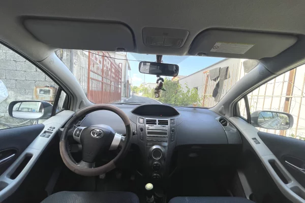 Auto in Vendita a Tirana, Toyota, 2010 Benzine,Kambio Manual Pagamento 4,000  Euro.