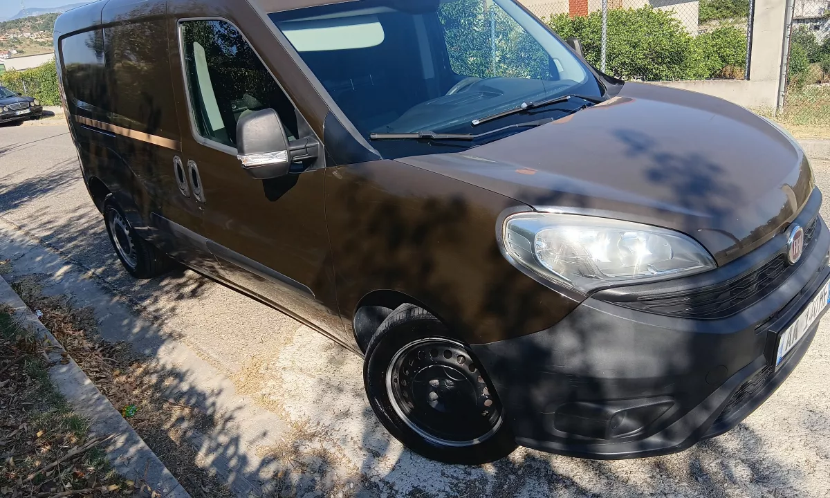 Auto in Vendita a Tirana, Fiat, 2015 Diesel,Kambio Manual Pagamento 6,500  Euro.