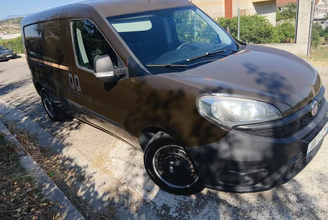 Auto in Vendita a Tirana - 6,500 Euro