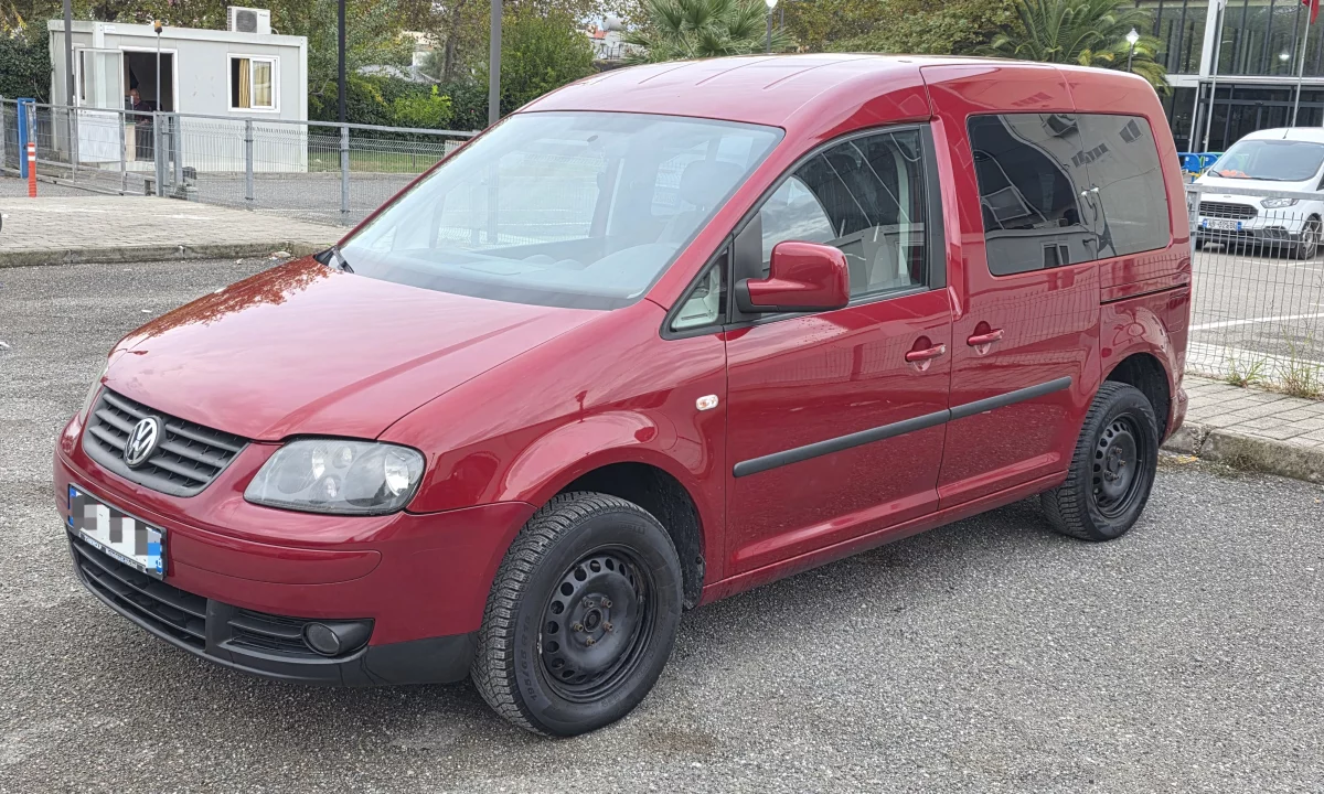Auto in Vendita a Tirana, Volkswagen, 2007 Diesel,Kambio Manual Pagamento 4,699  Euro.