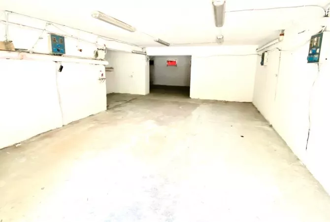 Shiten dy garzhade te ndara ose bashke