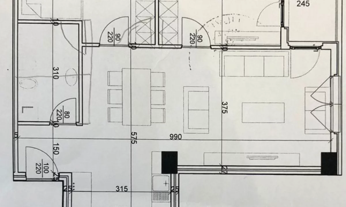 Shtepi ne shitje Apartament ne Tirane, 2+1, Mobilimi Bosh, pa mobiluar, Pagesa 186,600  Euro.