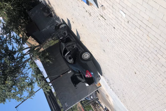 Auto in Vendita a Pogradec, Mercedes-Benz, 2005 Diesel,Kambio Automatik Pagamento 470,000  Leke.