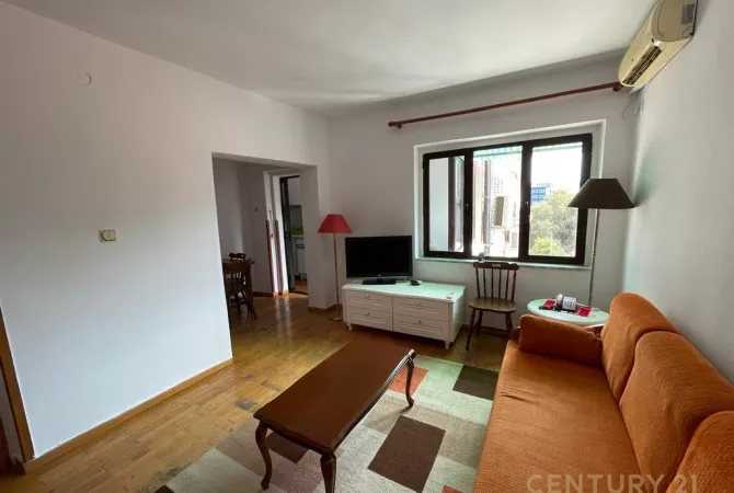 Shtepi me qera Apartament ne Tirane, 2+1, Mobilimi E mobiluar, Pagesa 550  Euro.