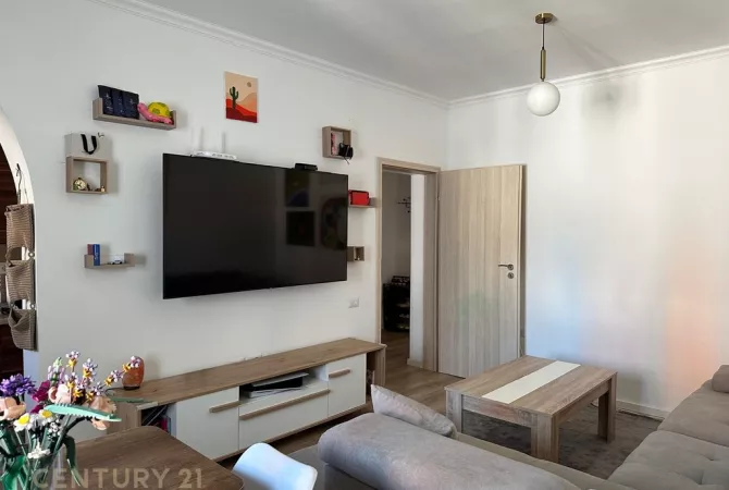 Apartament 1+1 per Shitje ne Myslym Shyr