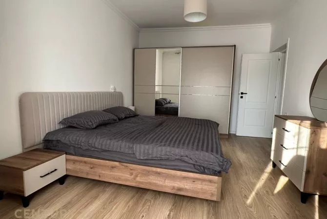 Shtepi ne shitje Apartament ne Tirane, 1+1, Mobilimi E mobiluar, Pagesa 165,000  Euro.