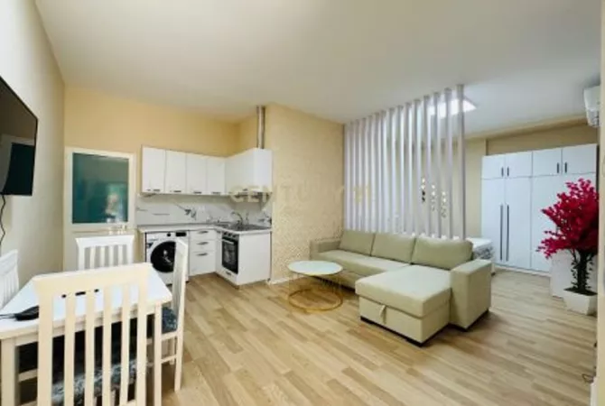 Shtepi me qera Apartament ne Tirane, 1+1, Mobilimi E mobiluar, Pagesa 600  Euro.