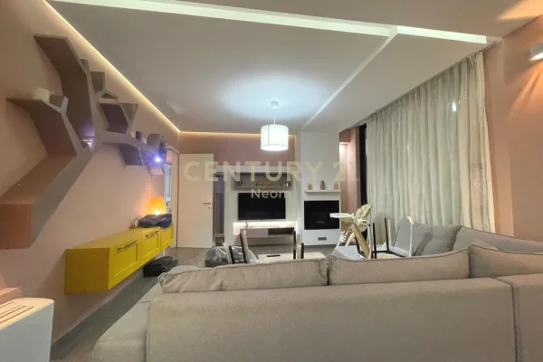 Shtepi me qera Apartament ne Tirane, 2+1, Mobilimi E mobiluar, Pagesa 1,200  Euro.