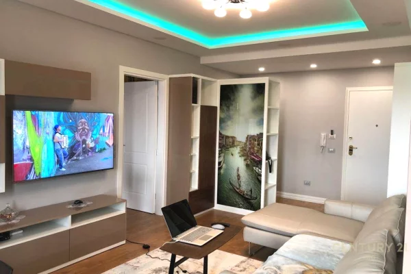 Shtepi me qera Apartament ne Tirane, 1+1, Mobilimi E mobiluar, Pagesa 650  Euro.