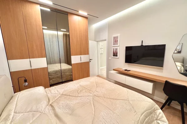 Shtepi me qera Apartament ne Tirane, 1+1, Mobilimi E mobiluar, Pagesa 700  Euro.