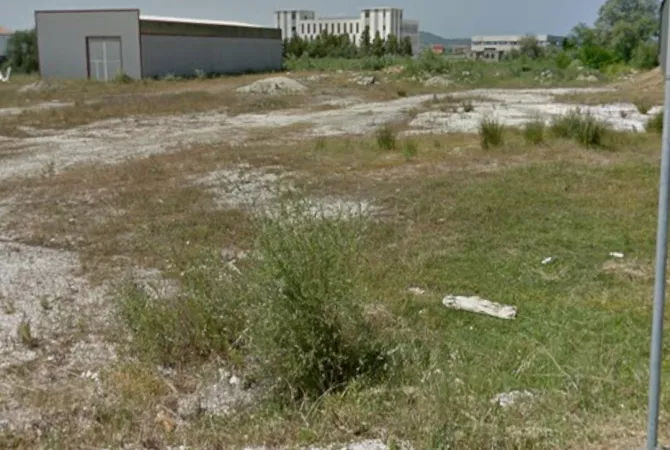 Shitet tok buz autostrades 