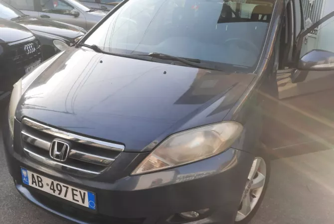 Auto in Vendita a Tirana - 3,500 Euro