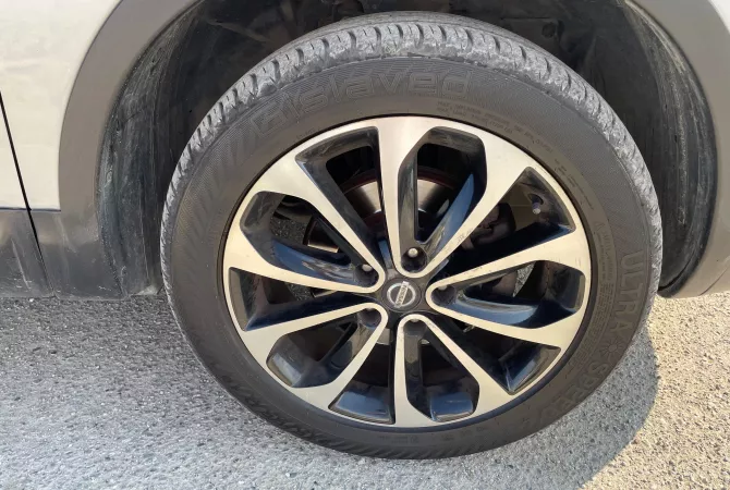 Auto in Vendita a Tirana - 9,000 Euro