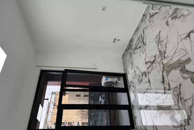 Tek Fusha Ali Demi, ambient me qera 2+1, 58.000 leke