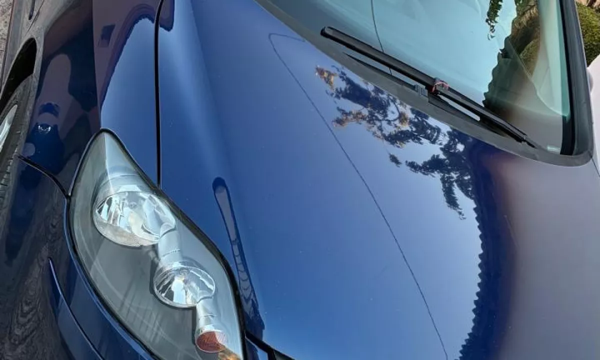 Auto in Vendita a Koriza, Volkswagen, 2007 Diesel,Kambio Automatik Pagamento 5,500  Euro.