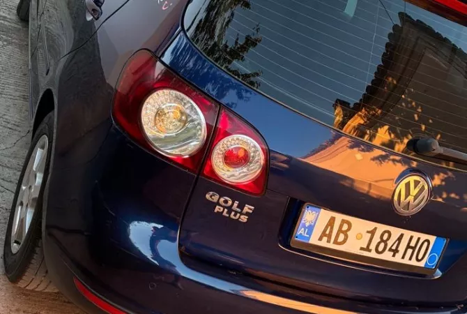 Auto in Vendita a Koriza, Volkswagen, 2007 Diesel,Kambio Automatik Pagamento 5,500  Euro.