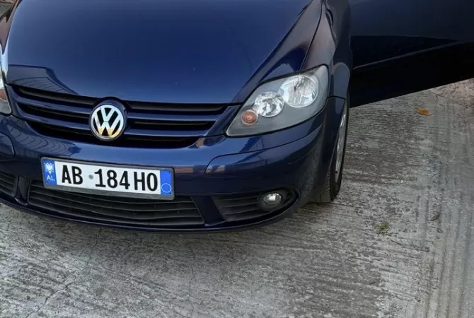 Auto in Vendita a Koriza, Volkswagen, 2007 Diesel,Kambio Automatik Pagamento 5,500  Euro.