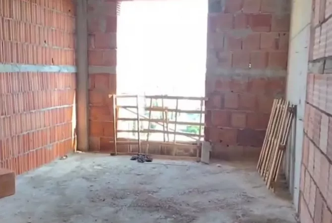 Shtepi ne shitje 2+1 ne Tirane - 70,000 Euro