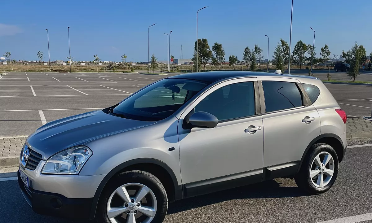 Auto in Vendita a Durazzo, Nissan, 2007 gasoline-gas,Kambio Manual Pagamento 6,800  Euro.