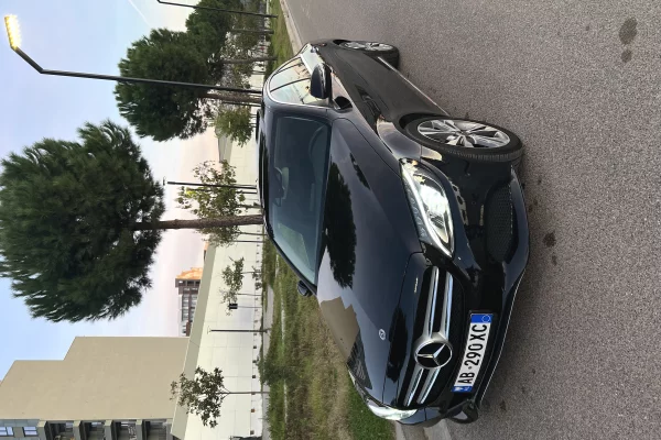 Auto in Vendita a Tirana - 14,000 Euro