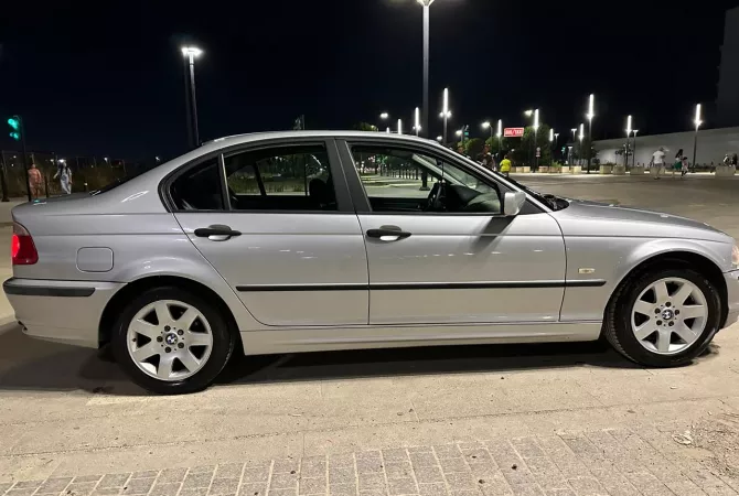 Auto in Vendita a Tirana, BMW, 2000 Diesel,Kambio Manual Pagamento 2,000  Euro.