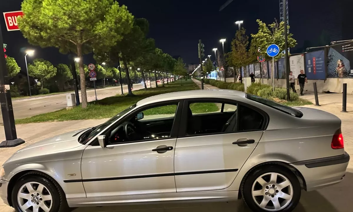 Auto in Vendita a Tirana, BMW, 2000 Diesel,Kambio Manual Pagamento 2,000  Euro.