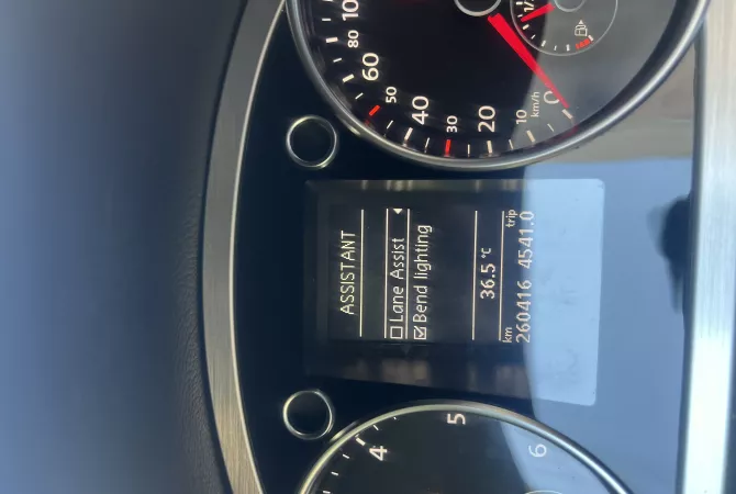 Auto in Vendita a Tirana, Volkswagen, 2010 Diesel,Kambio Automatik Pagamento 7,000  Euro.