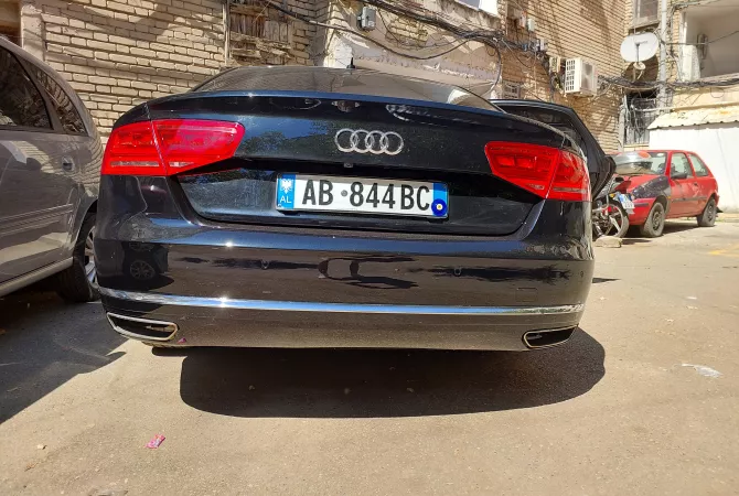 Auto in Vendita a Tirana, Audi, 2012 Diesel,Kambio Automatik Pagamento 1,300  Euro.