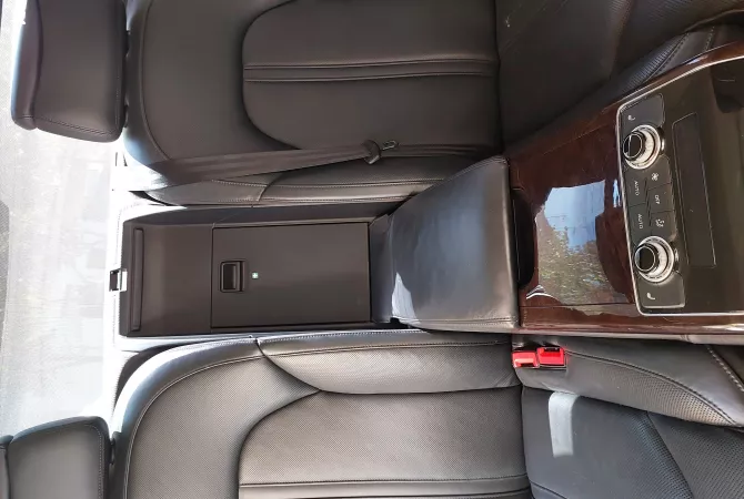 Auto in Vendita a Tirana, Audi, 2012 Diesel,Kambio Automatik Pagamento 1,300  Euro.