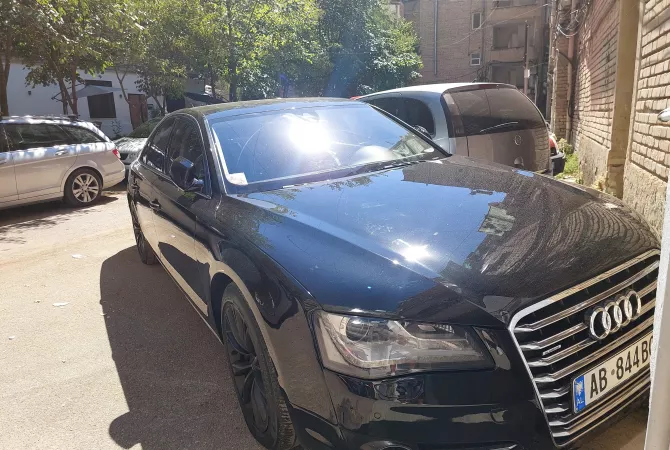 Auto in Vendita a Tirana - 1,300 Euro