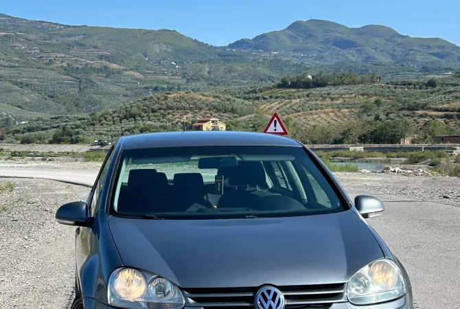 Auto in Vendita a Elbasan - 3,599 Euro