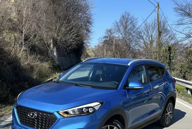 Auto in Vendita a Tirana - 13,000 Euro