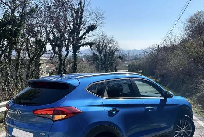 Auto in Vendita a Tirana - 13,000 Euro