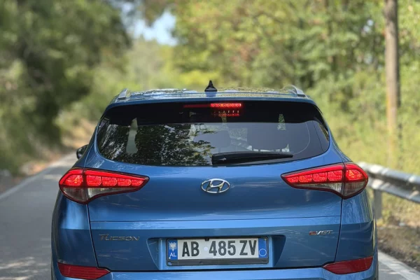 Cars for sale in Elbasan, Hyundai, 2016 Diesel,Kambio Automatik Payment 10,000  Leke.