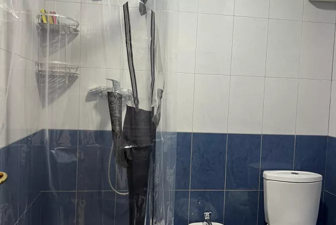 Shtepi me qera Apartament ne Tirane, 1+1, Mobilimi E mobiluar, Pagesa 700  Euro.