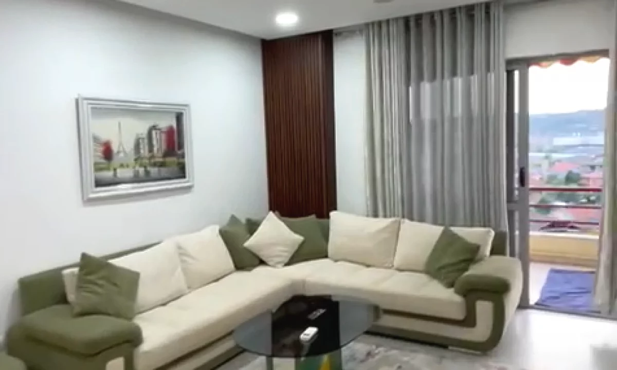 Shtepi me qera Apartament ne Tirane, 1+1, Mobilimi E mobiluar, Pagesa 500  Euro.