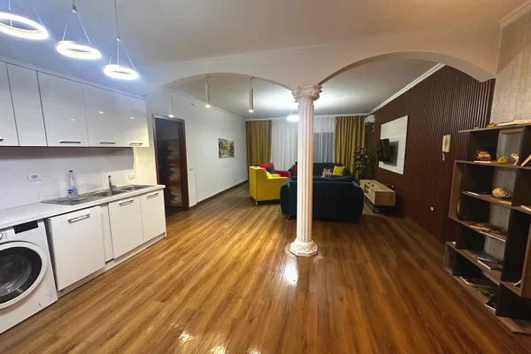 House for Rent 2+1 in Tirana - 800 Euro