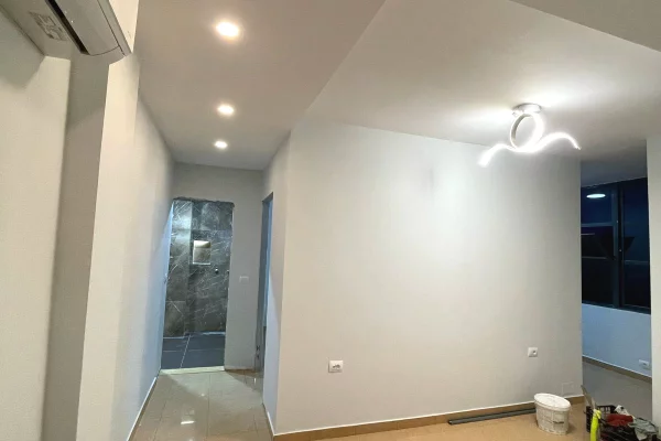 Appartamento in vendita a Tirana 1+1, Vuoto