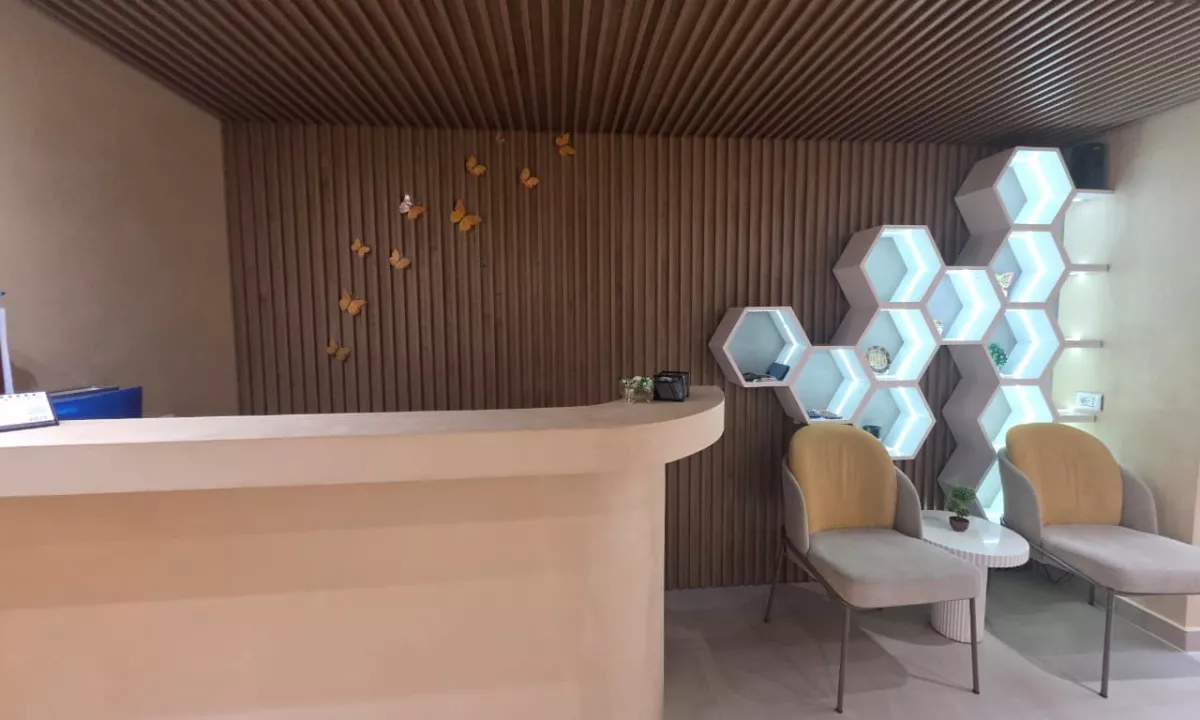 Njesi Komerciale Me Qira ne Rruga e Durresit, Tirane