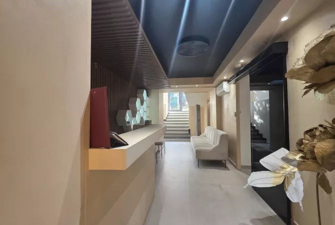 Njesi Komerciale Me Qira ne Rruga e Durresit, Tirane