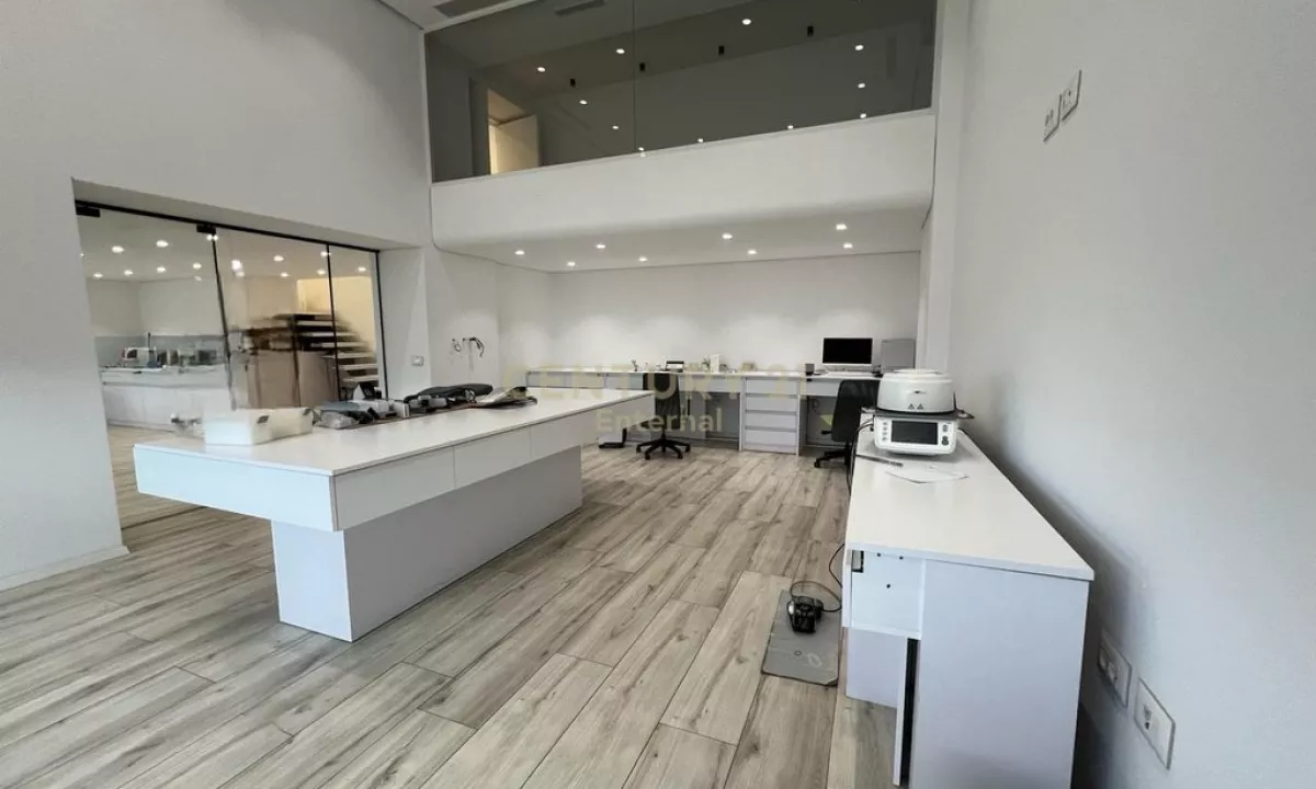 Njesi Per Qira te Tirana Golgen Park prane Amerikan 3