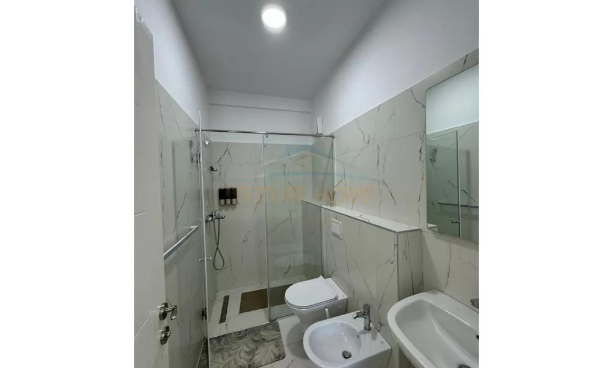 Shtepi me qera Apartament ne Tirane, 2+1, Mobilimi E mobiluar, Pagesa 600  Euro.